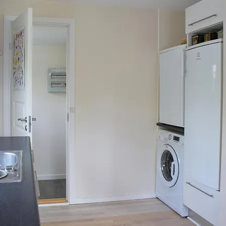2 Bedroom Beautiful In *